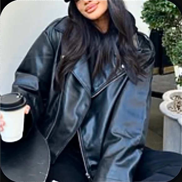 White Fox Boutique Black Leather Biker Jacket - Picture 4 of 6